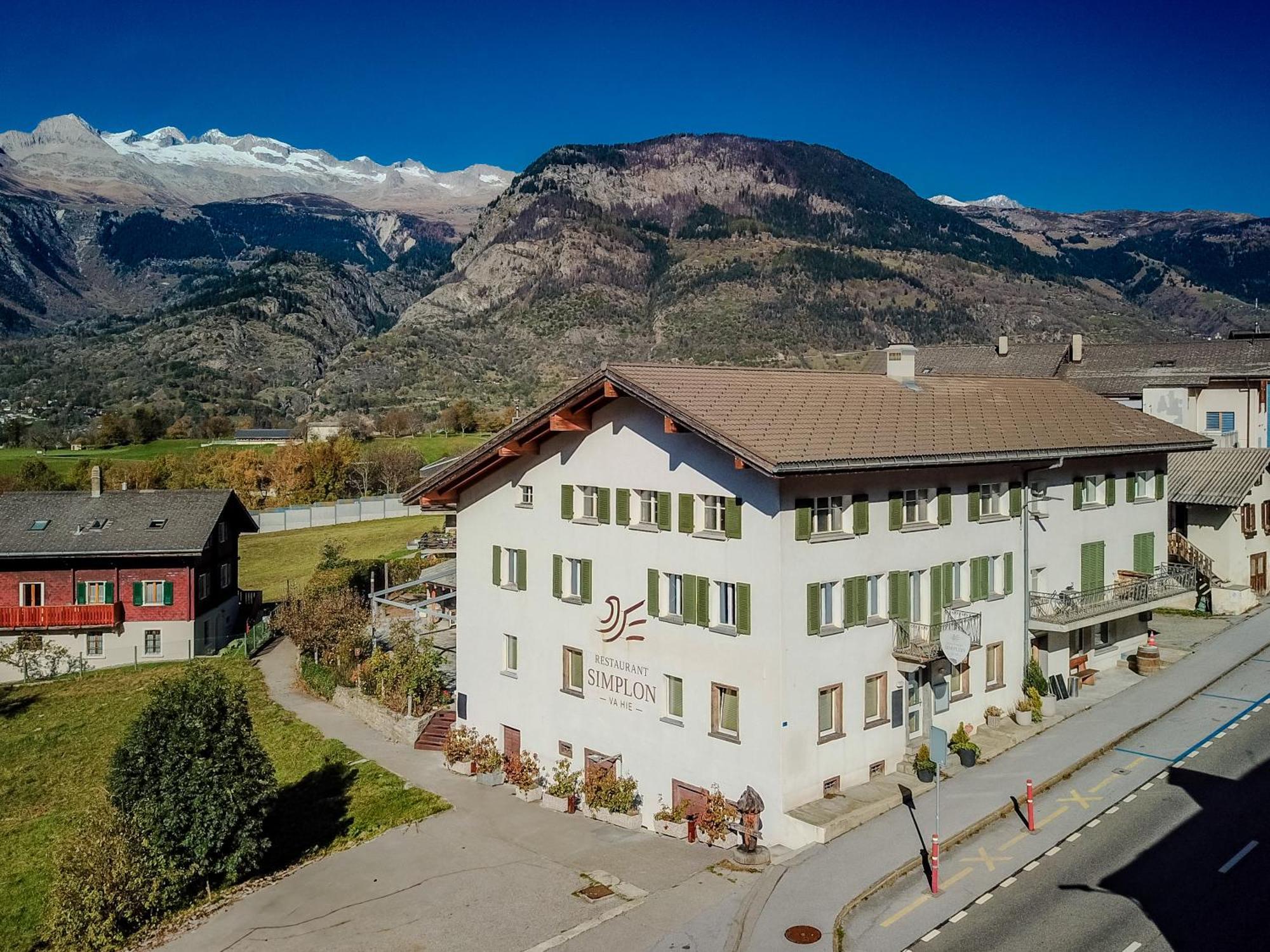Hotel Restaurant Simplon Brig Exterior photo